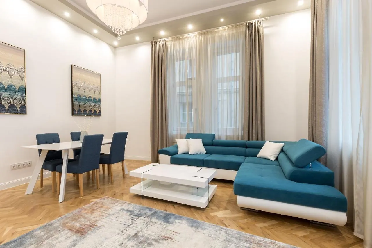 City Center Grand Luxury W 2Br/2Bt Budapest Hungary