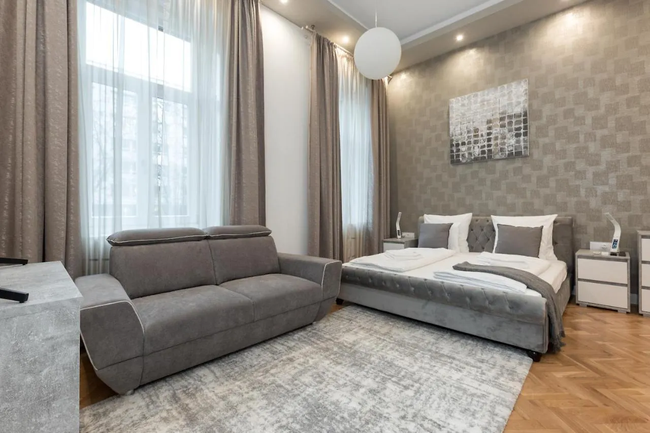 City Center Grand Luxury W 2Br/2Bt Budapest 0*,  Hungary