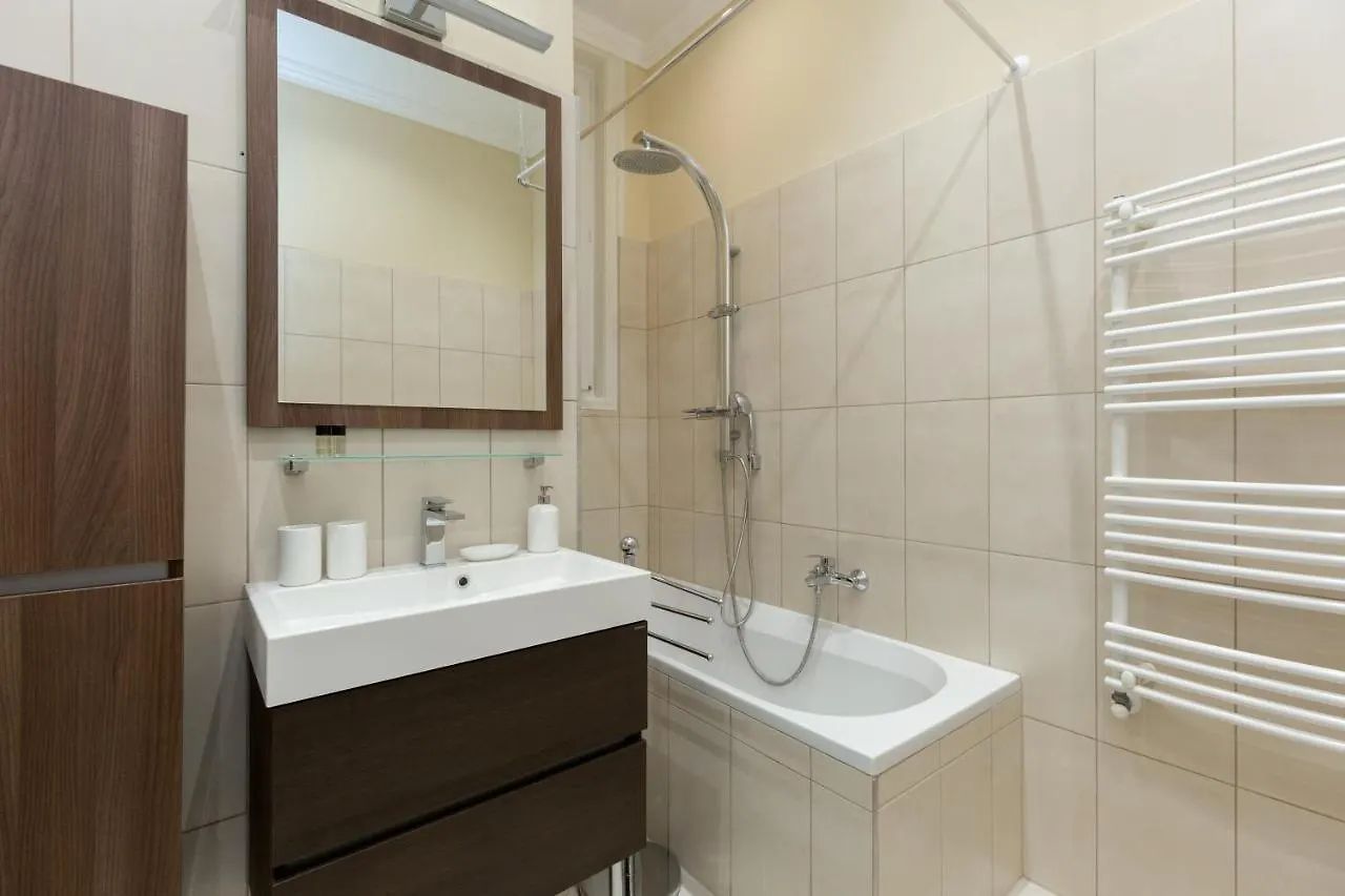 Apartment City Center Grand Luxury W 2Br/2Bt Budapest