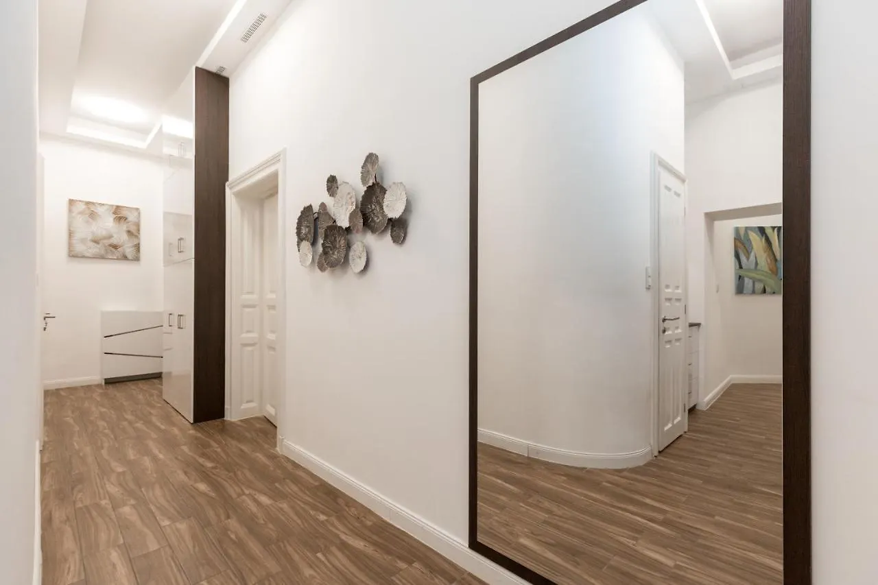 City Center Grand Luxury W 2Br/2Bt Budapest Hungary